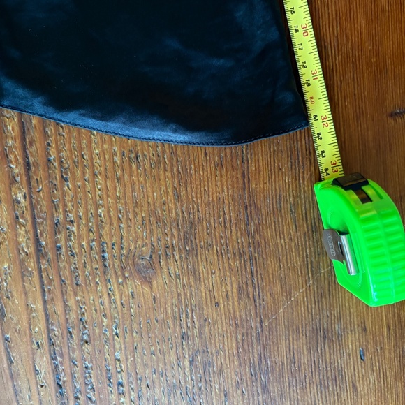 NWT Nasty Gal Satin Skirt High Low Black Size 4 Asymmetric - Picture 13 of 14